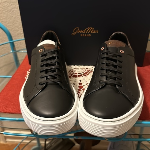 NWT Good Man Brand. Legend London. Italian leather.  Italian made. Price firm - Picture 7 of 8